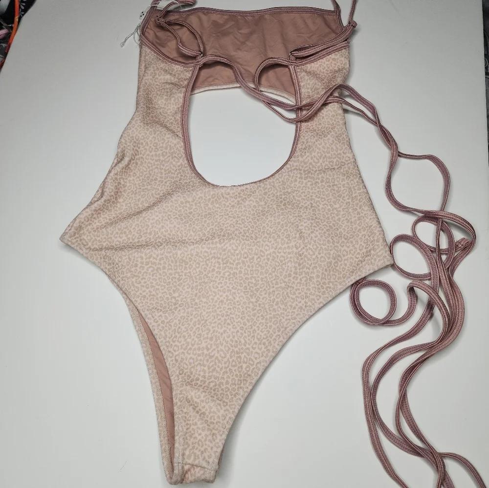 NEW Frankie’s bikinis Alice Terry Wrap One Piece Coco Cheetah Print Swimsuit Lrg